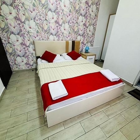 Nikas Guest House Batum Dış mekan fotoğraf