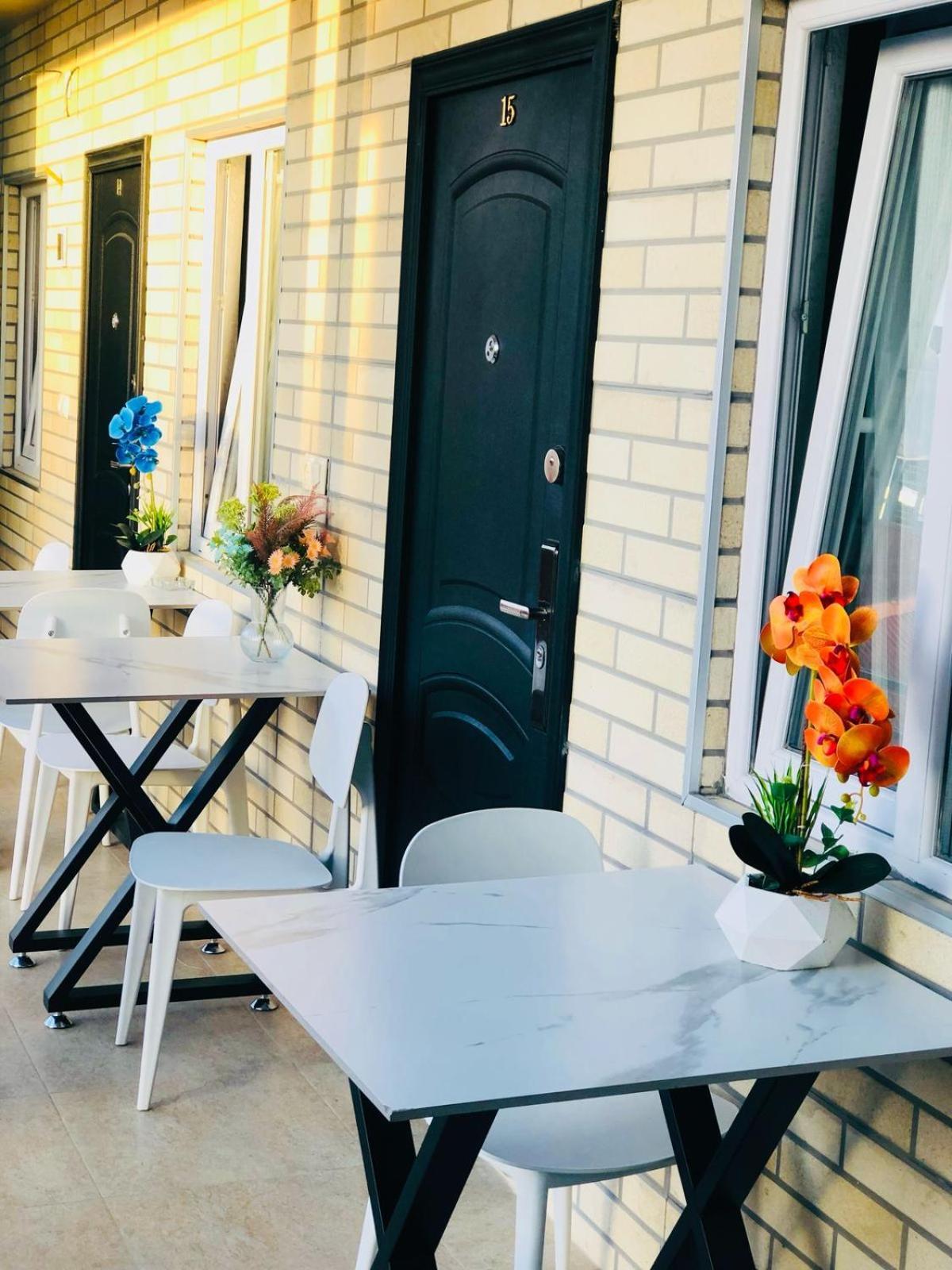 Nikas Guest House Batum Dış mekan fotoğraf