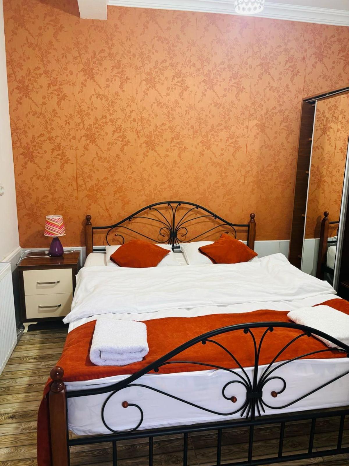 Nikas Guest House Batum Dış mekan fotoğraf