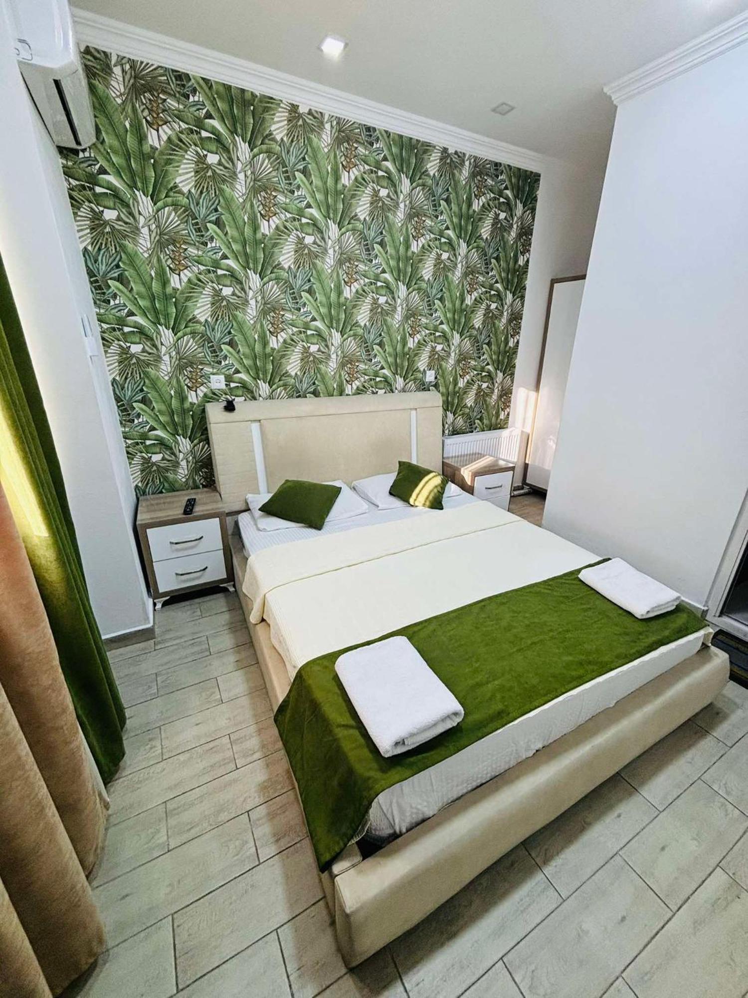 Nikas Guest House Batum Dış mekan fotoğraf