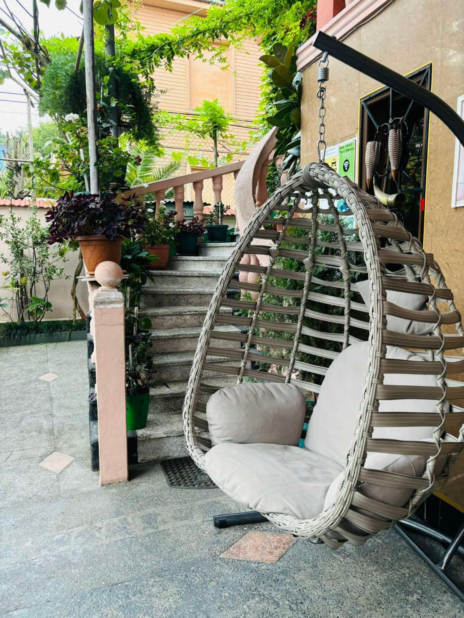 Nikas Guest House Batum Dış mekan fotoğraf
